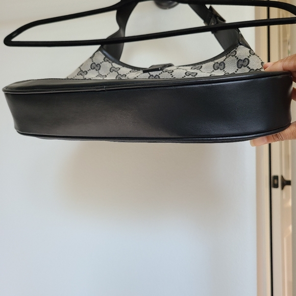 AUTHENTIC Vintage Gucci black shoulder bag - Picture 6 of 14